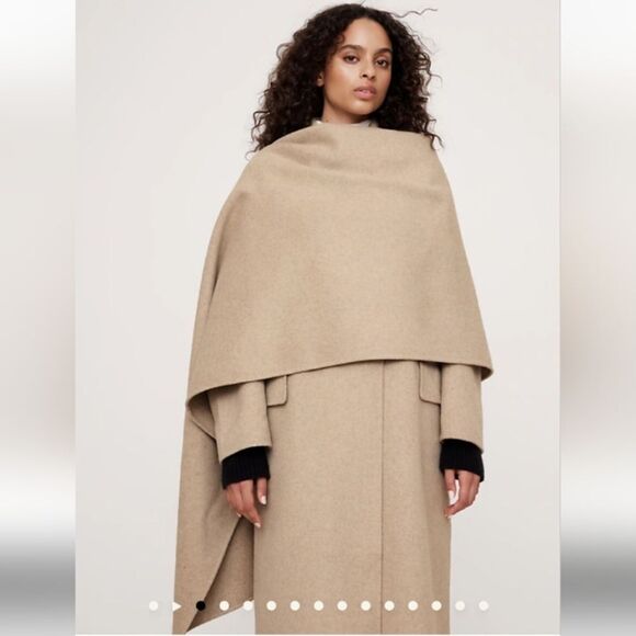 Banana Republic Oversized Double Faced Cape Coat. Style 537920 size large NWT - Picture 2 of 4